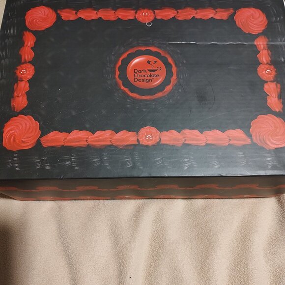 Chocolaticas® Mid Heels Black Tudor Women's Mary Jane Pump - Picture 3 of 9